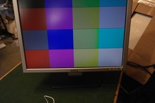 Dell SE197FPf 17 Inch Silver