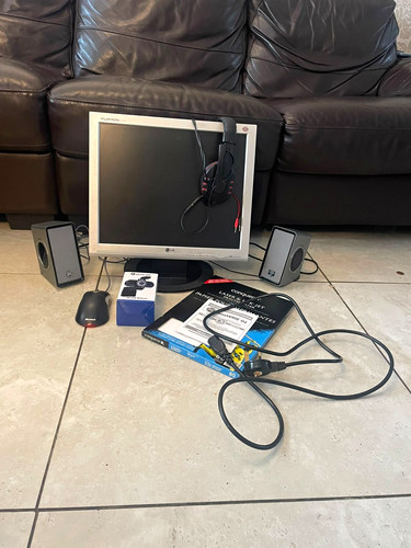Flatron l1717s 17in lcd - l1717s,