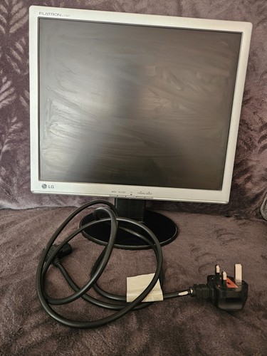 Flatron l1742t square - lg, 17"